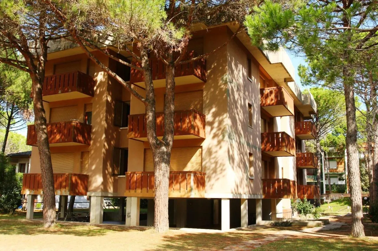 Superb Flat With Balcony Near The Beach - Beahost Bibione